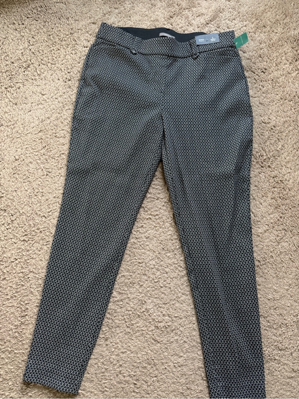 Maurices Black & White Skinny Pull On pants